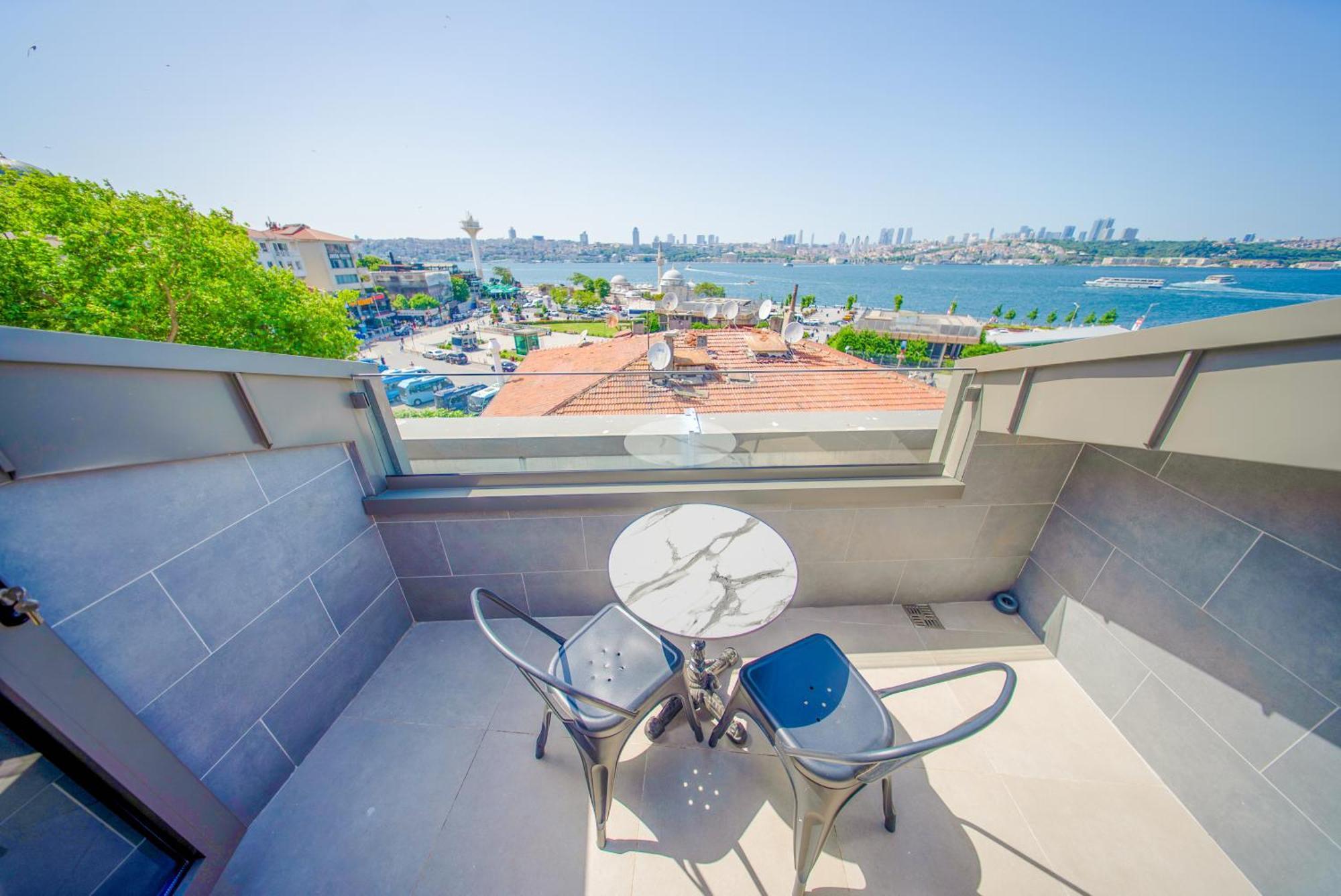 The Palm Bosphorus Hotel Istanbul Bagian luar foto